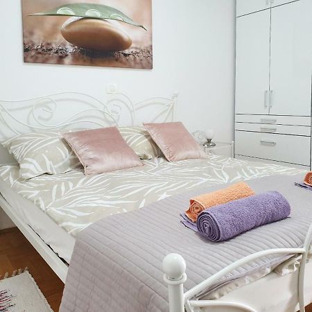 Lastovka Posesi Apartman Medulin Kültér fotó