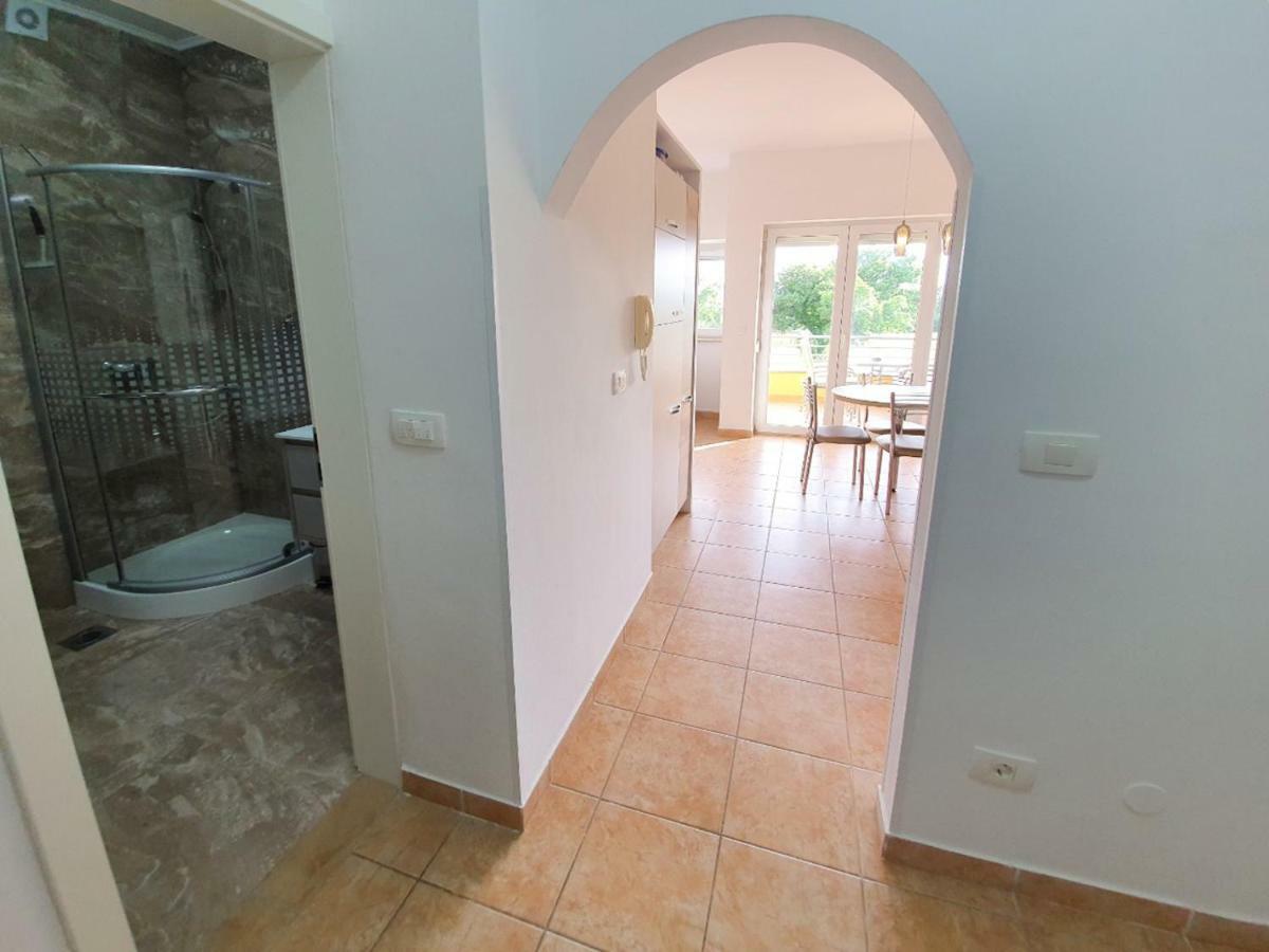 Lastovka Posesi Apartman Medulin Kültér fotó