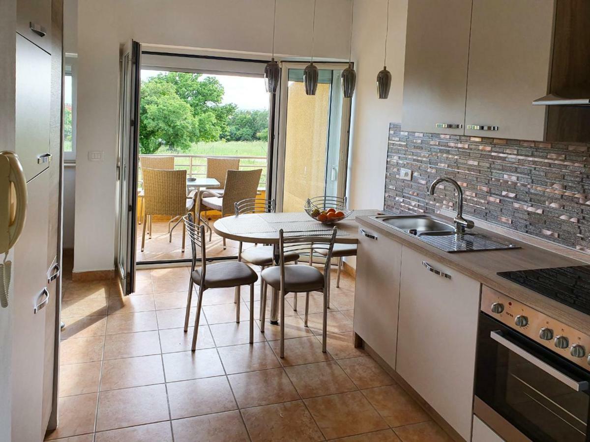 Lastovka Posesi Apartman Medulin Kültér fotó
